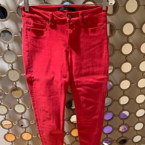 Red stretch skinny cropped jeans